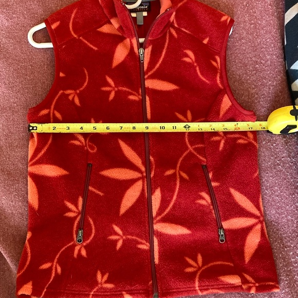 PATAGONIA Synchilla Fleece Vest Floral Print - Picture 12 of 15